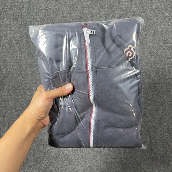 Four Laps x Peloton Full Zip Hoodie Sweatshirt Mens Small Jacket Gray 0917 - Picture 8 of 8